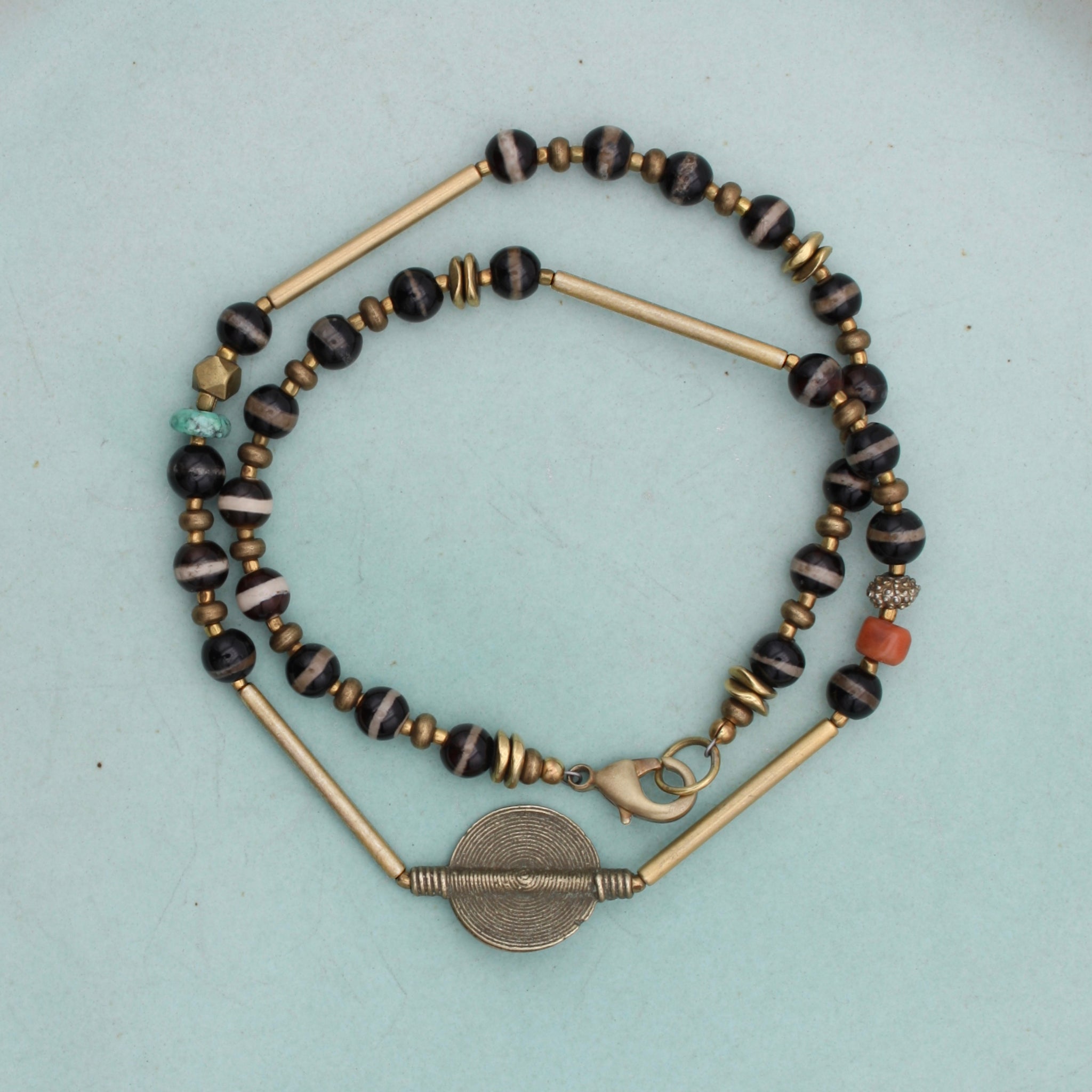 Black and White Glass Necklace with Baule Pendant