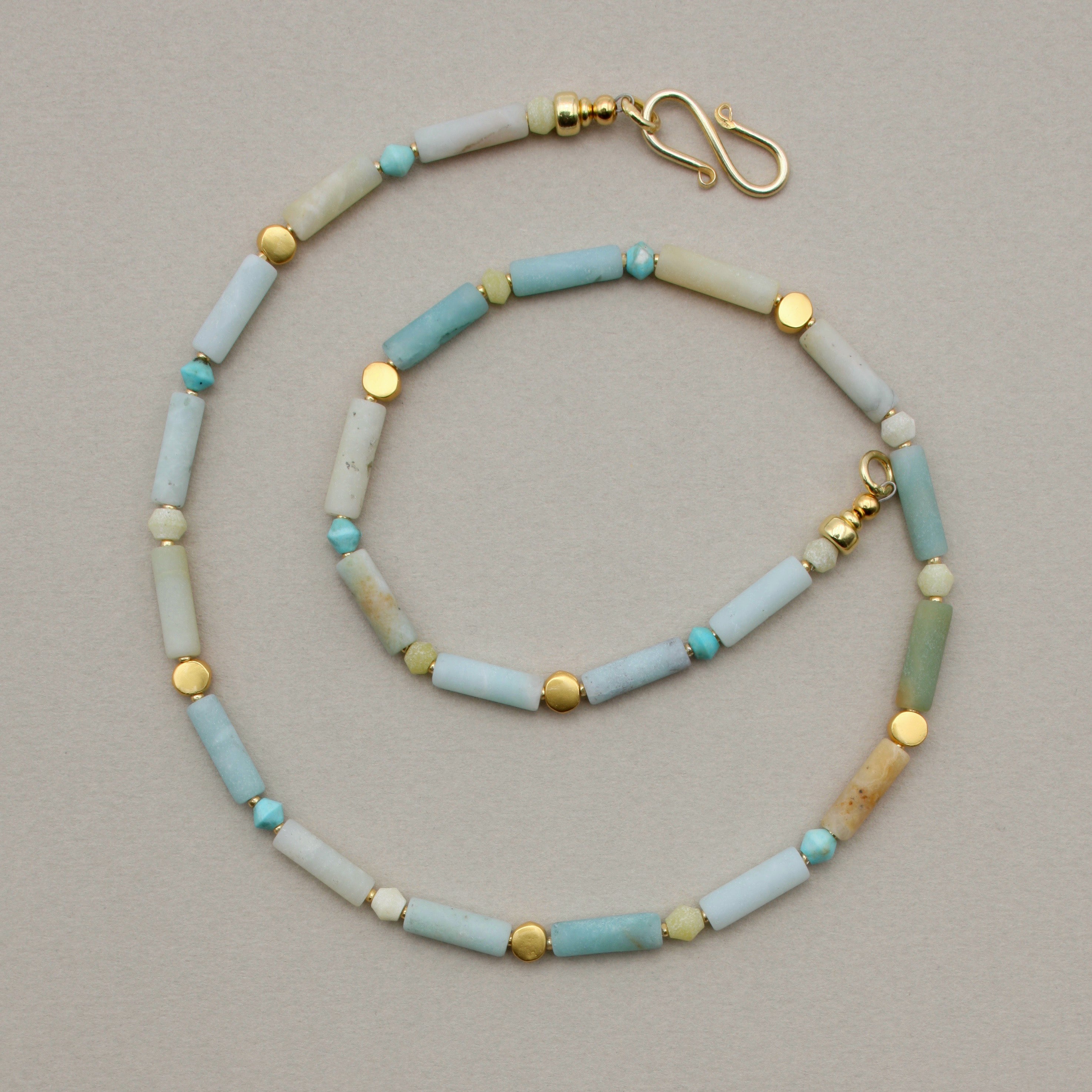 Peruvian Opal Rodnecklace